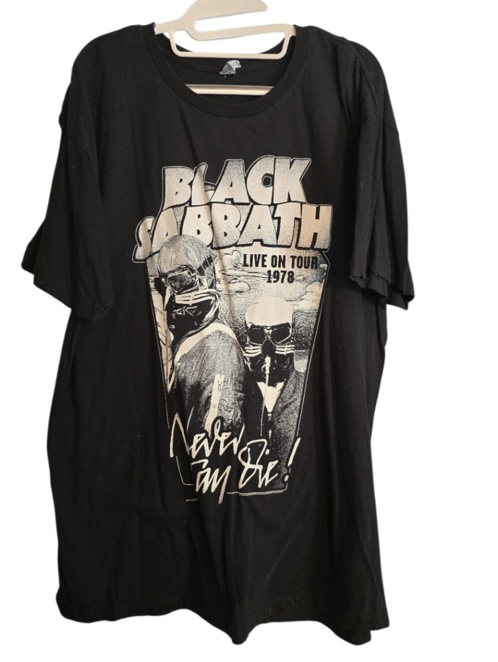 Pacific Black Sabbath Never Say Die Graphic T Size 2X In EUC